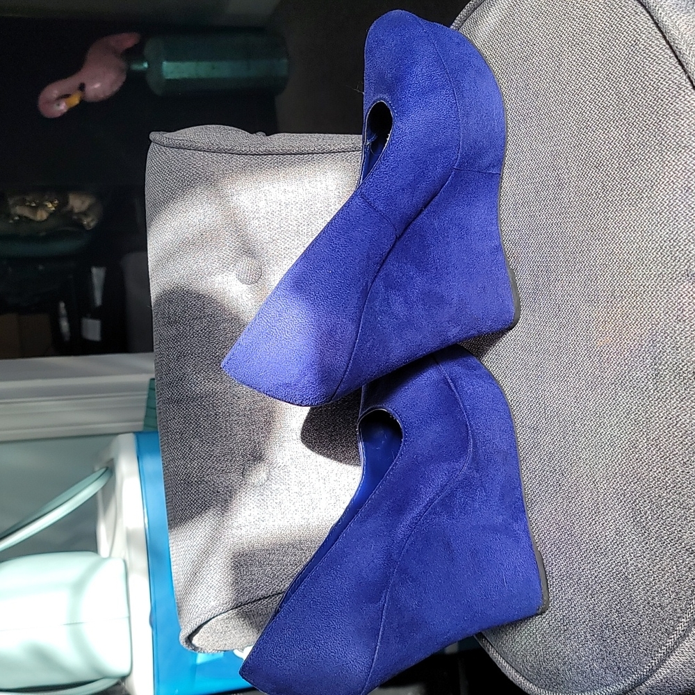 Brash size 9 cobalt blue wedges - Picture 2 of 5